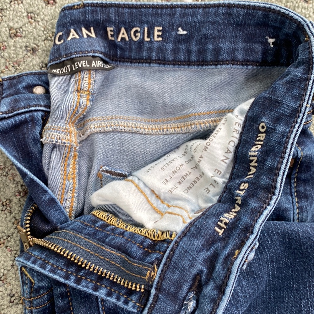 American Eagle Men’s Ne(x)t level airflex original straight jeans. Size 28x34